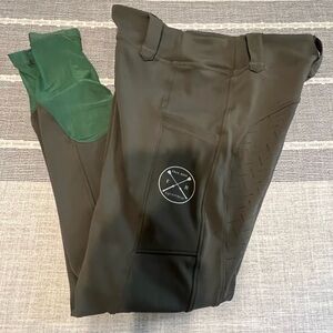 Define Hybrid size Medium